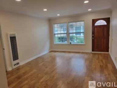 Main picture of 4401 E Ocean Blvd