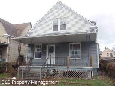 Main picture of 3852 W 41st St