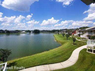 Main picture of 302 Lake Parsons Grn