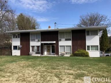 Main picture of 1018 S Mill St