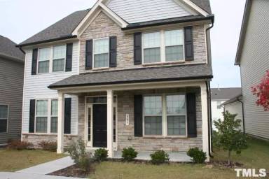 Main picture of 805 Keystone Park Dr