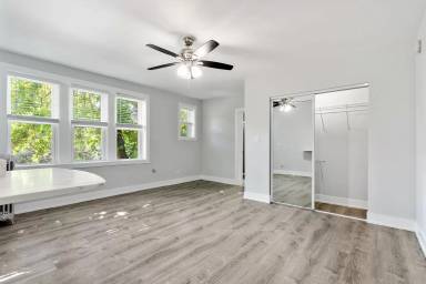 Main picture of The 1521 Sherwin