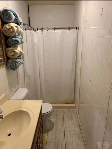 Main picture of 403 10th Ave