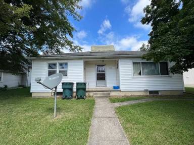 Main picture of 2204 W 8th St