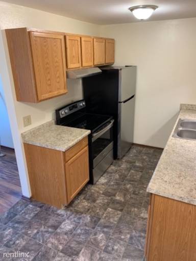 Main picture of 2405 Monterey Dr