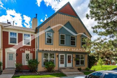 Main picture of 6804 S Holland Way