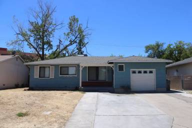 Main picture of 1812 Jamestown Dr