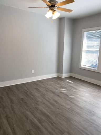 Main picture of 179 W Rundell St