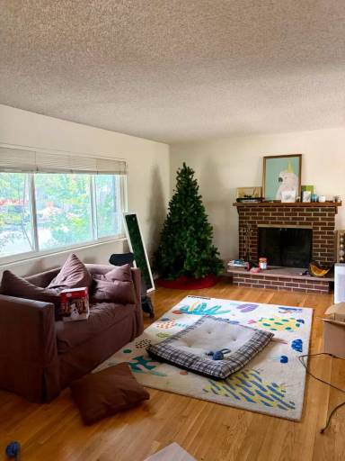 Main picture of 1001 Waite Dr
