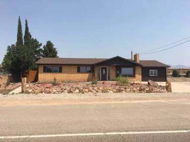 Main picture of 1825 E Middleton Dr
