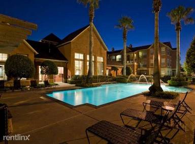 Main picture of Phillips Pass Apartments