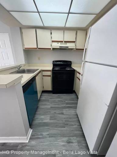 Main picture of 752 Executive Center Dr