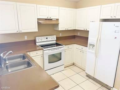 Main picture of 5619 Fletcher St