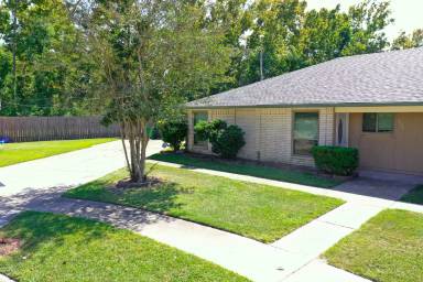 Main picture of 513 Fife Ln