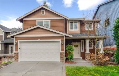 Main picture of 5925 NE 199th St