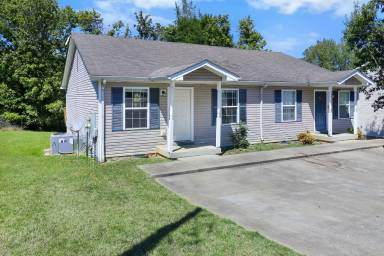 Main picture of 918 Kingsbury Dr