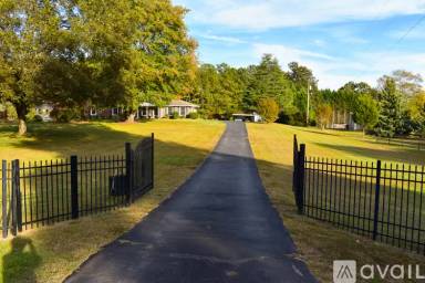 Main picture of 2523 Florence Rd