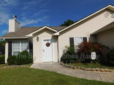 Main picture of 1691 Usry Blvd