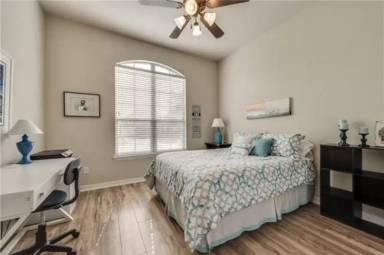Main picture of 2902 Aurora Mist Dr