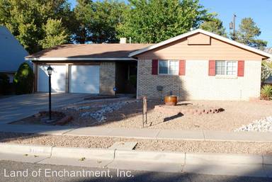 Main picture of 8609 Las Camas Rd NE