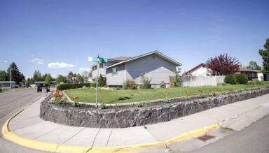 Main picture of 91 Aries Dr