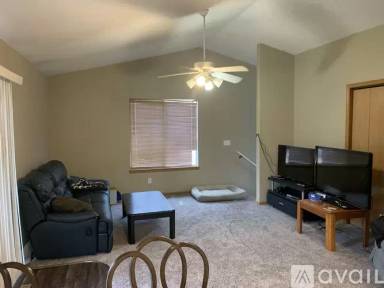 Main picture of 3123 Diamond St