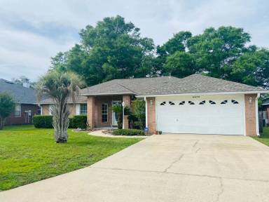 Main picture of 6628 Hallendale Dr