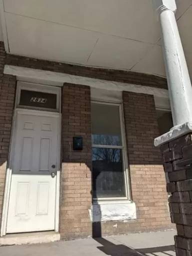 Main picture of 2834 W North Ave