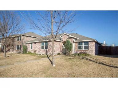 Main picture of 2902 Lake Terrace Dr