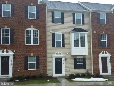 Main picture of 6403 Walcott Ln