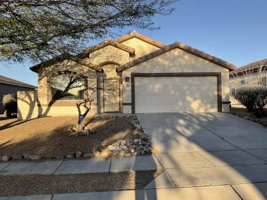 Main picture of 3638 S Desert Motif Rd