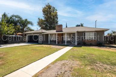 Main picture of 3815 Navajo Ave