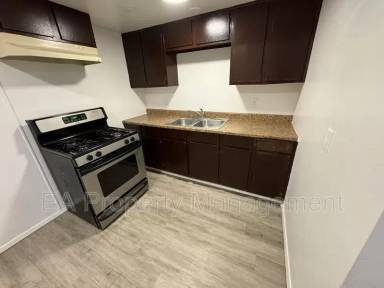 Main picture of 117 40th St NW
