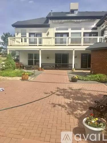 Main picture of 245 Piper Dr