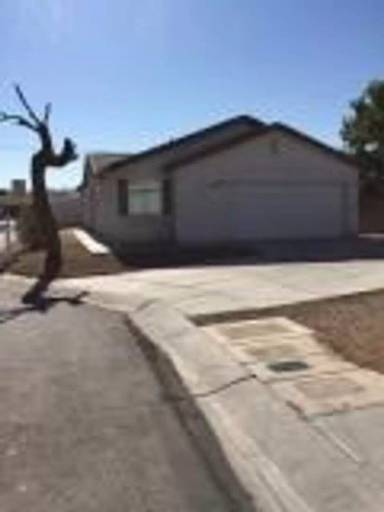 Main picture of 3887 Featherbed Ct