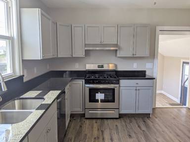 Main picture of 42 Goldsmith Ave