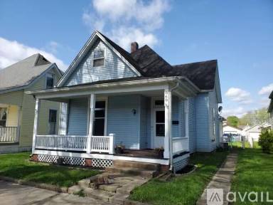 Main picture of 879 S Tompkins St