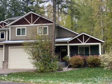Main picture of 4 Cedar Pointe Loop
