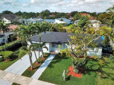 Main picture of 9231 SW 76th Ter