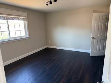 Main picture of 486 Waskow Dr