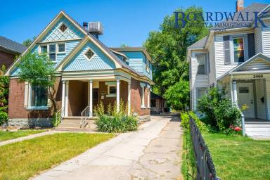 Main picture of 2456 Madison Ave