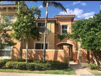 Main picture of 14348 SW 11th St