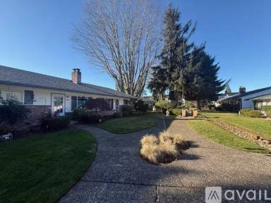Main picture of 1001 NE 90th Ave
