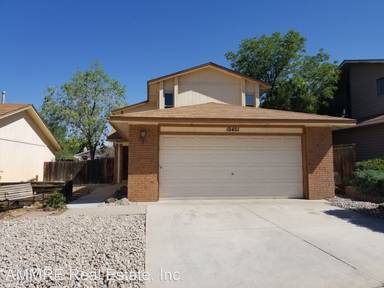 Main picture of 10401 Oso Grande Rd NE