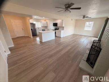Main picture of 2801 Texas St NE