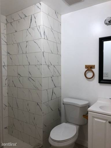 Main picture of South Oakland Rowhome