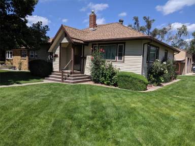 Main picture of 247 6th St
