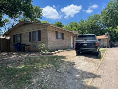 Main picture of 8902 Little Walnut Pkwy
