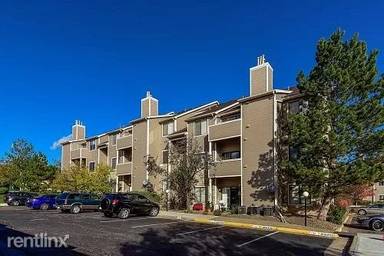 Main picture of 7498 S Alkire St