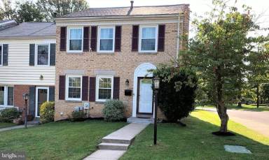 Main picture of 89 Longmeadow Dr
